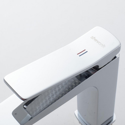 Смеситель для раковины Shevanik S4601 цвет Хром