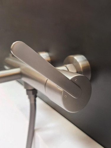 Смеситель для ванны AltroBagno Unione 0222 GM цвет Оружейная сталь