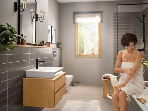 Смеситель для раковины Hansgrohe Rebris E 72557670 Черный матовый латунь