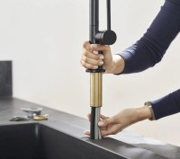 Смеситель для кухни Hansgrohe Talis M54 72804670 Черный матовый латунь