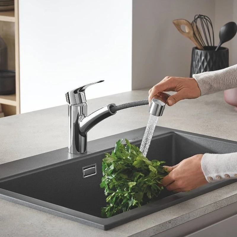 Смеситель для кухни Grohe Eurosmart 30305001 Хром латунь