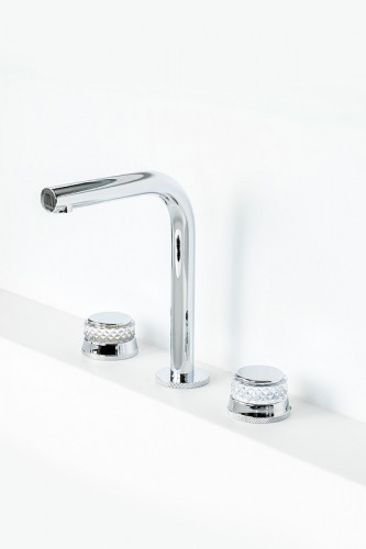 Смеситель для раковины Boheme Aura 152-CR-A Хром латунь