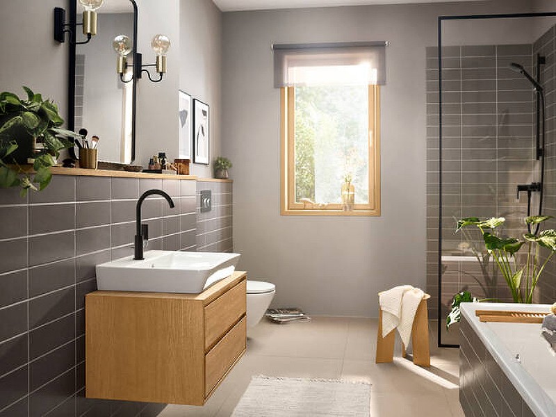 Смеситель для раковины Hansgrohe Rebris E 72576670 Черный матовый латунь