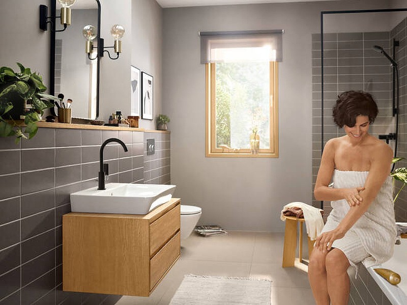 Смеситель для раковины Hansgrohe Rebris E 72576670 Черный матовый латунь