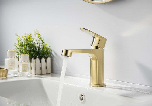 Смеситель для раковины Aquatek Оберон AQ1210BG Золото шлифованное