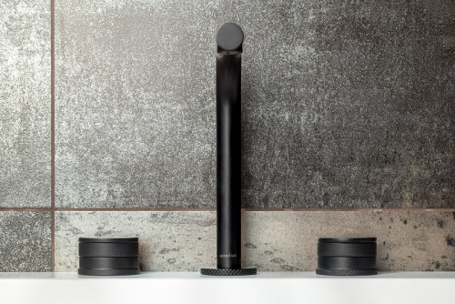 Смеситель для раковины Boheme Prestige 152-B-PR Черный матовый латунь