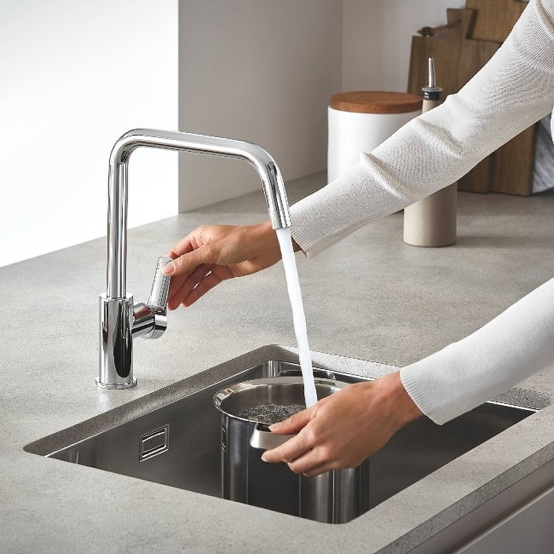 Смеситель для кухни Grohe Eurosmart 30567000 Хром латунь
