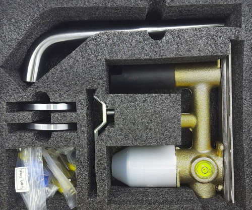 Смеситель для раковины Bronze de Luxe 1760'S 5530CC Хром матовый