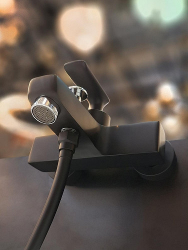 Смеситель для ванны AltroBagno Aperto 0211 NeOp цвет Черный матовый