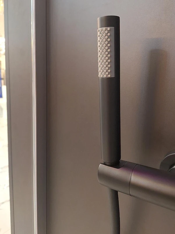 Смеситель для душа AltroBagno Unione 030603 MB цвет Черный матовый