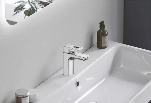 Смеситель для раковины Shevanik S8201 цвет Хром