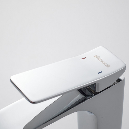 Смеситель для раковины Shevanik S4001 цвет Хром