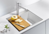 Кухонная мойка Blanco Subline 500-IF/A SteelFrame 524112 Белая искусственный камень (литьевой мрамор), нержавеющая сталь встраиваемый