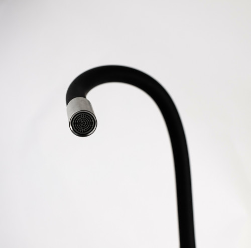 Смеситель для кухни ESKO Snake K44 B Нержавеющая сталь Черный нержавеющая сталь