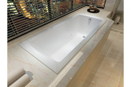 Акриловая ванна Alex Baitler Onega 165x70 цвет Белый