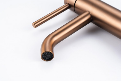 Смеситель для раковины Knotlor Eclipse SS-20/RB цвет Бронза