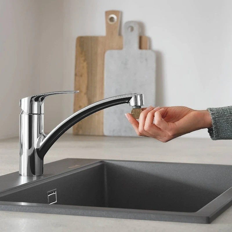 Смеситель для кухни Grohe Eurosmart 33281003 Хром латунь