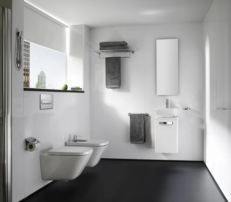 Комплект унитаза с инсталляцией Roca The Gap 893104100 с сиденьем Микролифт и клавишей смыва Хром