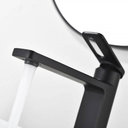 Смеситель для раковины Black&amp;White Gravity GF-7203-MB 7203MB цвет Черный матовый