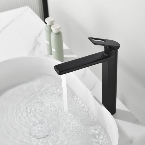 Смеситель для раковины Black&amp;White Gravity GF-7203-MB 7203MB цвет Черный матовый