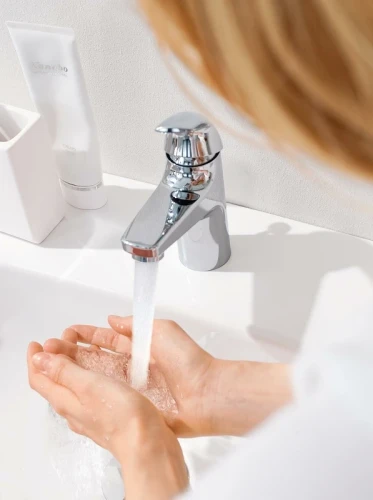 Смеситель для раковины Grohe Baucurve 32805000 Хром латунь