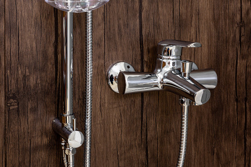 Смеситель для ванны Orange Tony M54-100cr Хром на стену