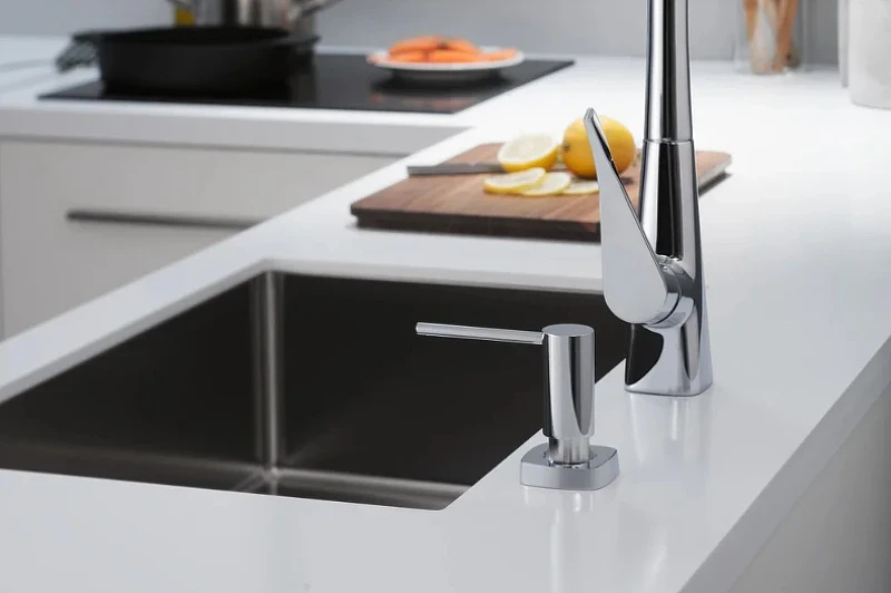 Смеситель для кухни Hansgrohe Metris M71 73800000