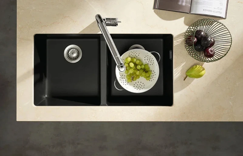 Смеситель для кухни Hansgrohe Metris M71 73800000