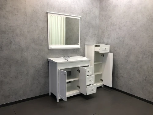 Зеркало Comforty Тбилиси 90 00003132632 Белый глянец МДФ / ЛДСП, стекло