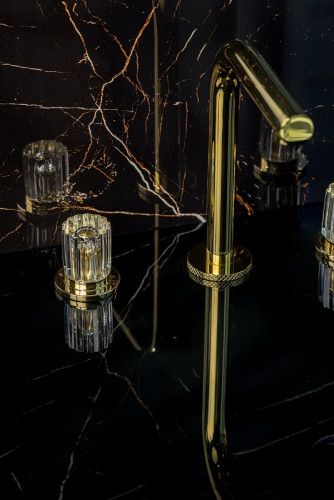 Смеситель для раковины Boheme Elegante 152-G-EL Золото латунь