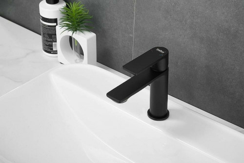 Смеситель для раковины Haiba HB10639-7 Черный матовый латунь