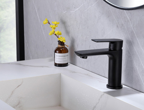 Смеситель для раковины Abber Weiss Insel AF8010B Черный матовый латунь