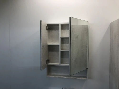 Зеркальный шкаф Comforty Никосия 60 00004138878 Дуб белый МДФ / ЛДСП, стекло