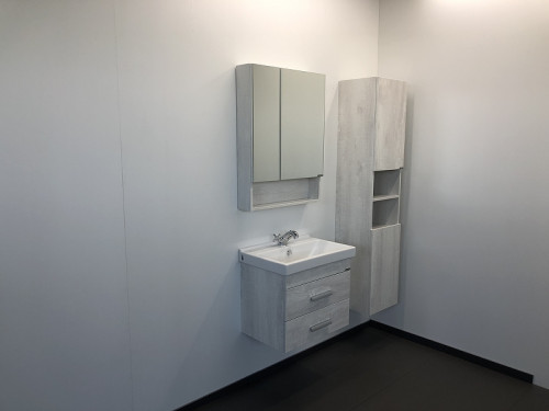 Зеркальный шкаф Comforty Никосия 60 00004138878 Дуб белый МДФ / ЛДСП, стекло