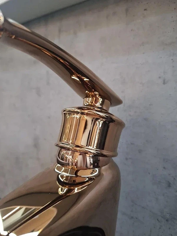 Смеситель для раковины AltroBagno Beatrice 0115 R Or цвет Розовое золото