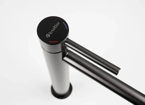 Смеситель для раковины Knotlor Eclipse SS-21/GM цвет Вороненая сталь