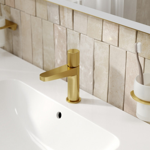 Смеситель для раковины WasserKRAFT Schunter 8203 Золото матовое латунь