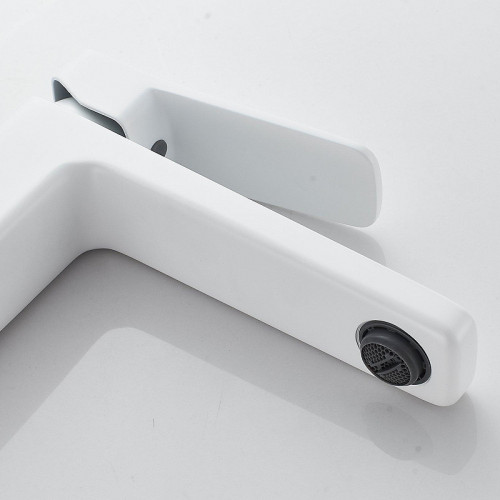 Смеситель для раковины Raffine F0199C цвет Белый