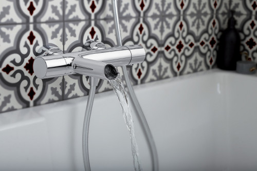 Смеситель для ванны Jacob Delafon Toobi E8992-CP с термостатом Хром латунь на стену