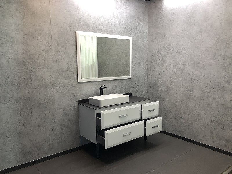 Зеркало Comforty Империя 120 00004143506 Белое МДФ / ЛДСП, стекло