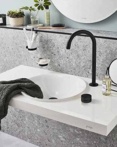 Излив для смесителя Jacob Delafon Grands Boulevards E25388-BL цвет Черный матовый