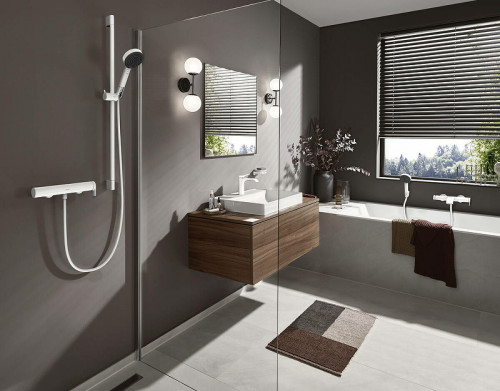 Смеситель для ванны Hansgrohe Vivenis 75420700 Белый матовый латунь на стену