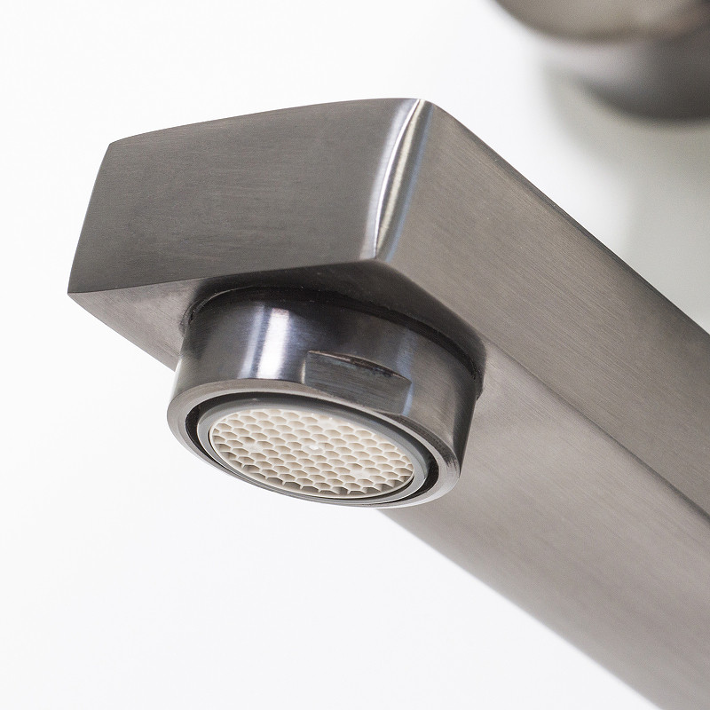 Душевая система WasserKRAFT Wiese A18401 Оружейная сталь латунь на стену