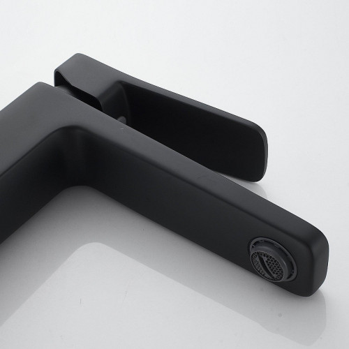 Смеситель для раковины Raffine F0199H цвет Черный