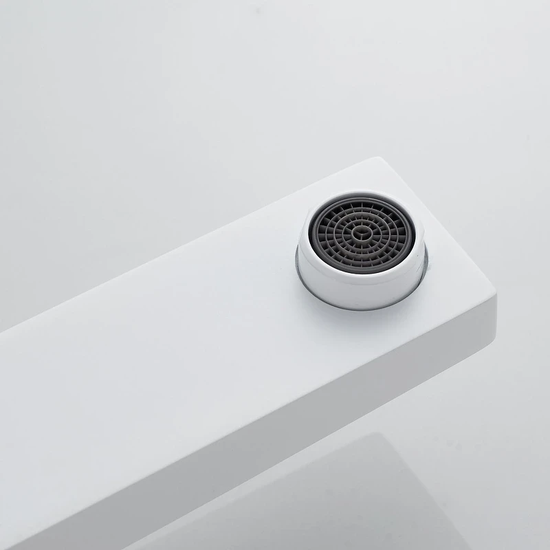 Смеситель для раковины Rose R2811C цвет Белый
