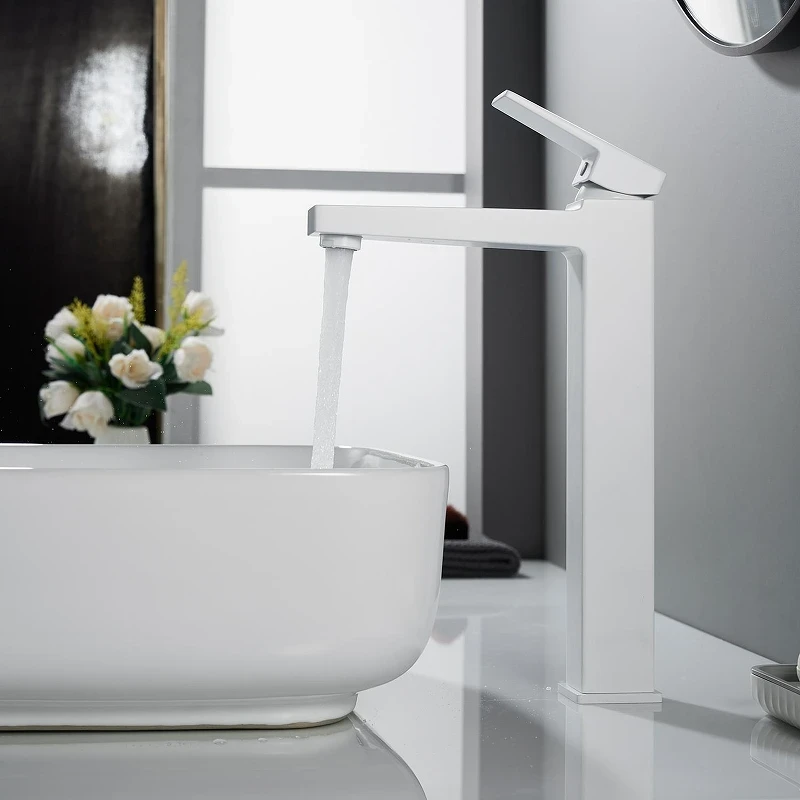 Смеситель для раковины Rose R2811C цвет Белый