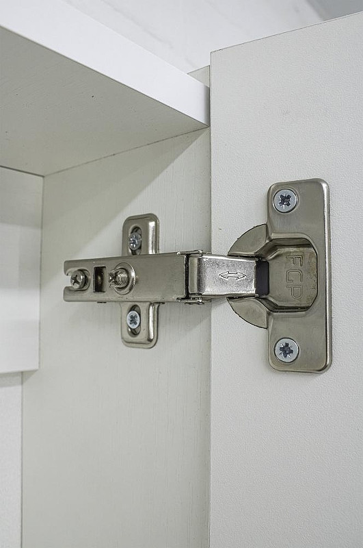 Зеркальный шкаф DIWO Архангельск 50 AH2303Z цвет Белый