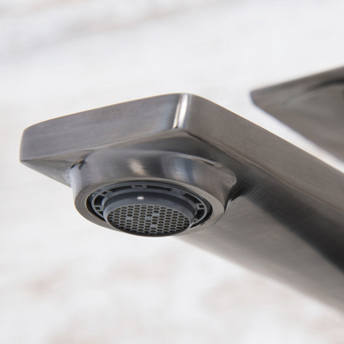 Смеситель для раковины WasserKRAFT Wiese 8403H Оружейная сталь латунь