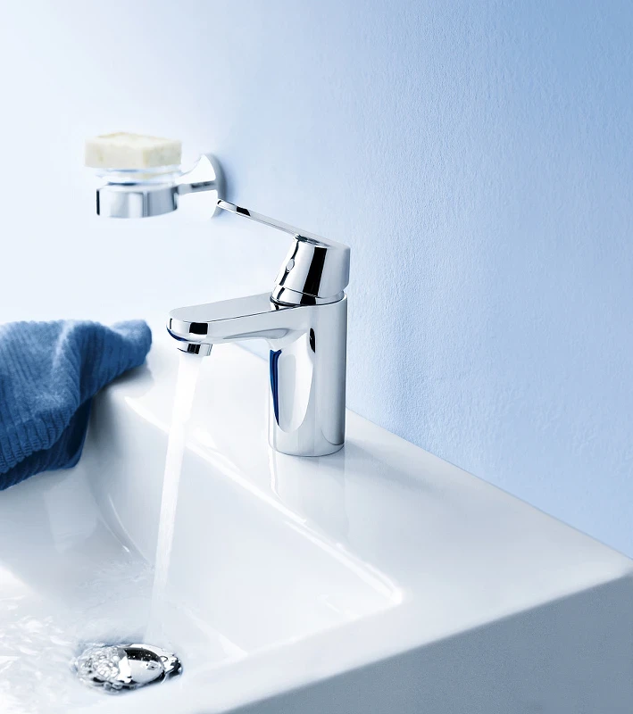 Смеситель для раковины Grohe Eurosmart Cosmopolitan 32824000 Хром латунь