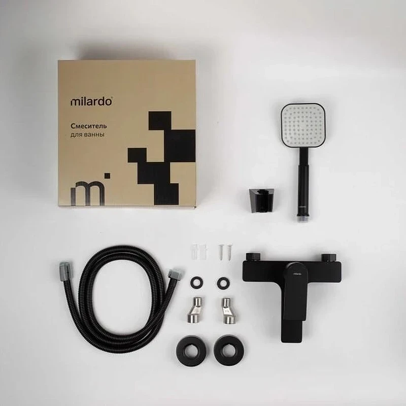 Смеситель для ванны Milardo Maze MAZBL00M02 Черный матовый